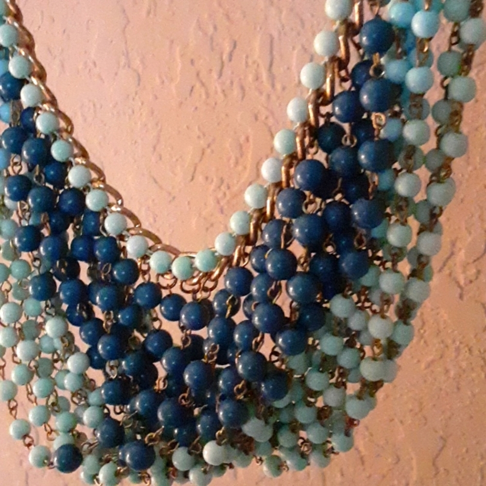 Vintage Beautifully Crafted Necklace Beads Teal,Turquoise,SkyBlue,mix goldtones